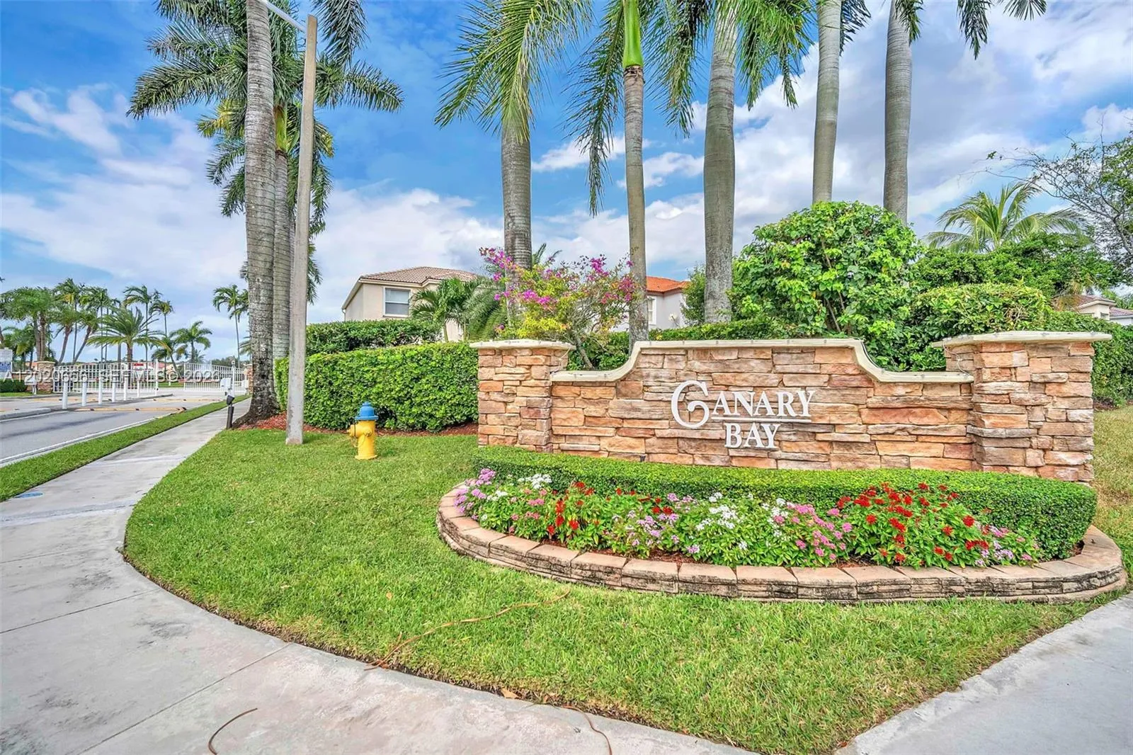 Alquilada 15891 NW 15th Court, Pembroke Pines, FL 33028, Pembroke Pines, FL 33028