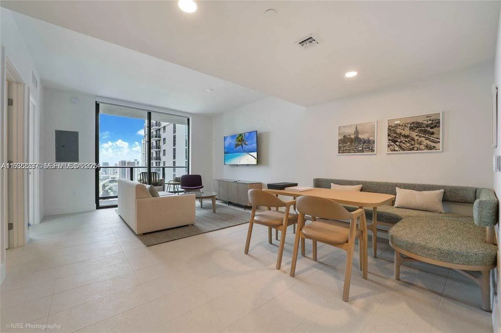 Foto de propiedad en 159 NE 6 3913, Miami, FL 33132 Miami con MLS# 
