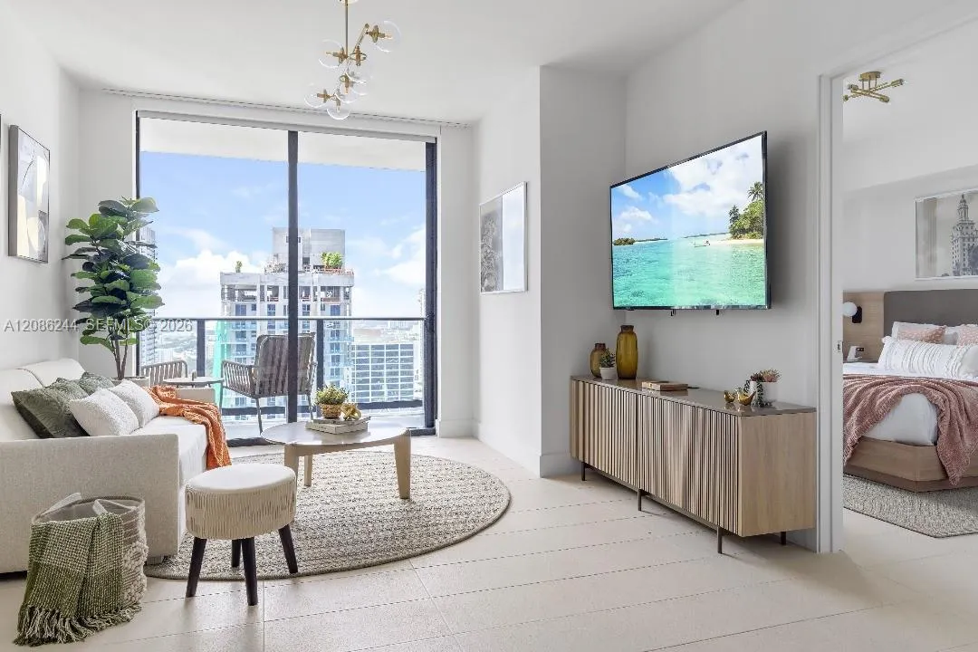 En Venta 159 NE 6th Street 2704, Miami, FL 33132, Miami, FL 33132
