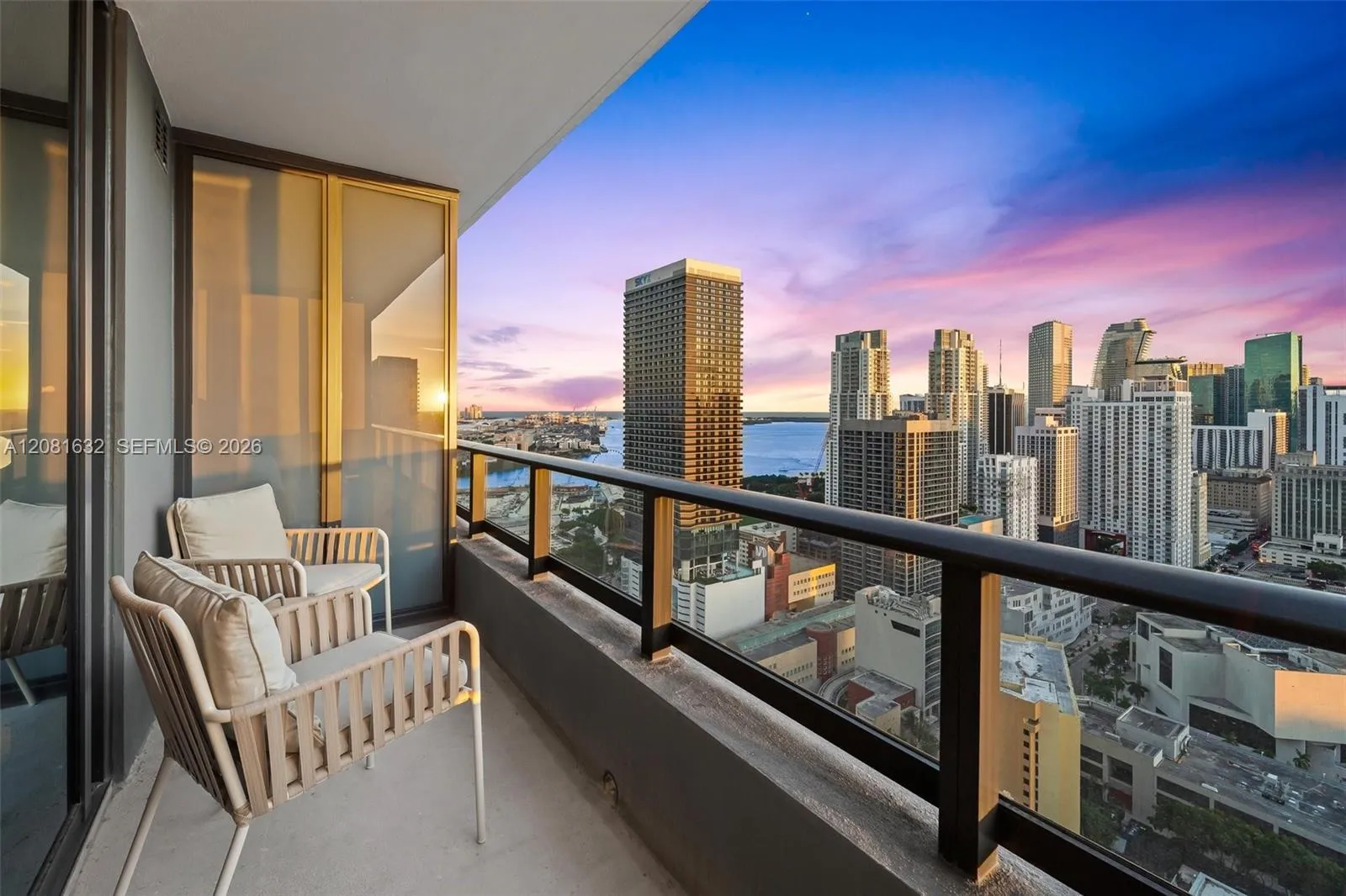 En Venta 159 NE 6th Street 3210, Miami, FL 33132, Miami, FL 33132