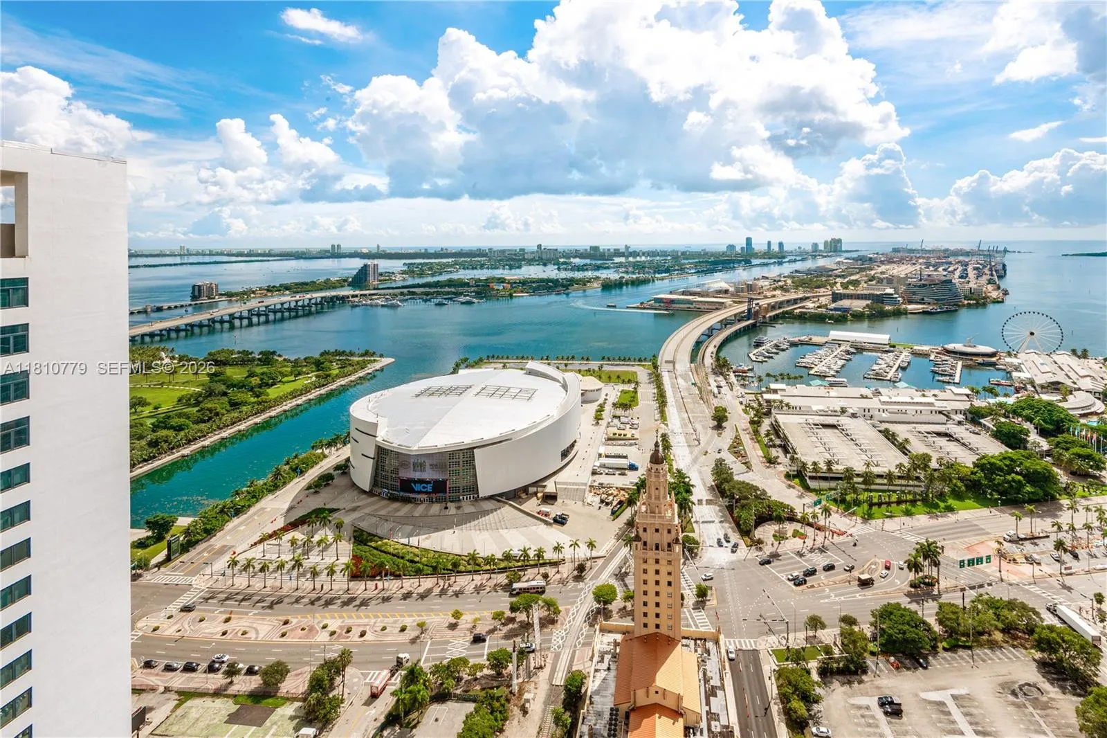 Foto de propiedad en 159 NE 6th Street 4215, Miami, FL 33132 Miami con MLS#