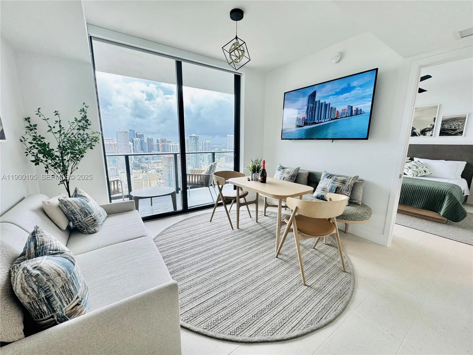 Foto de propiedad en 159 NE 6th Street 4314, Miami, FL 33132 Miami con MLS#