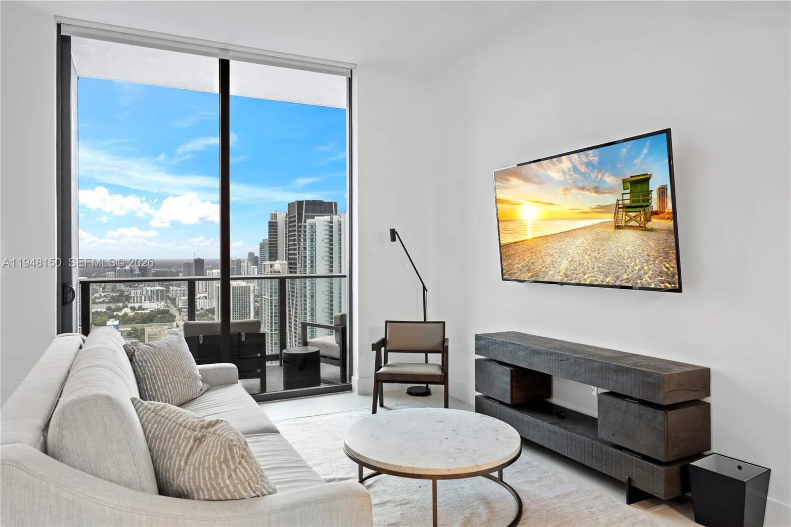 Foto de propiedad en 159 NE 6th Street 5113, Miami, FL 33132 Miami con MLS# 