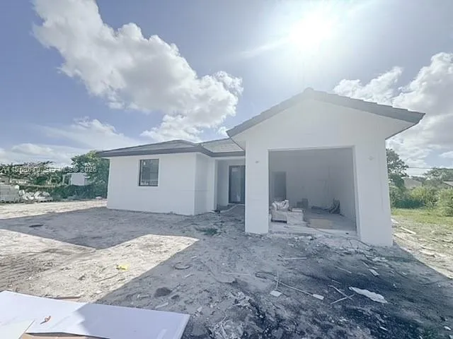 Foto de propiedad en 15910 NW 20th Avenue, Miami Gardens, FL 33054 Miami Gardens con MLS# 