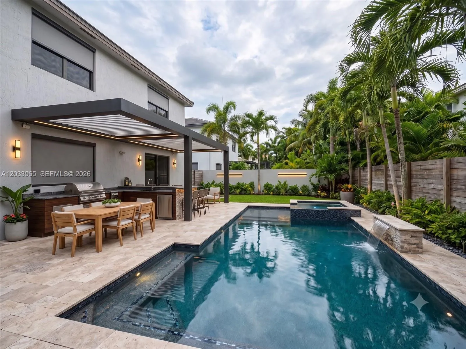 Vendido 15976 SW 136th Terrace, Miami, FL 33196, Miami, FL 33196