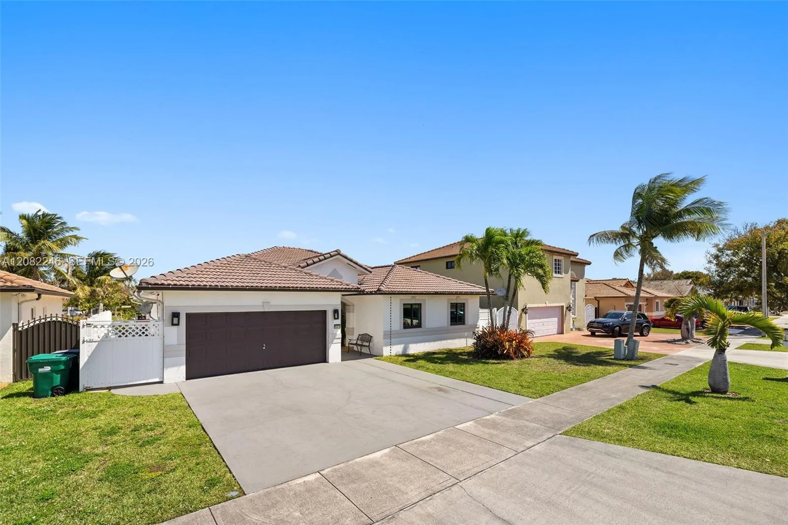 En Venta 15979 SW 53rd Terrace, Miami, FL 33185, Miami, FL 33185