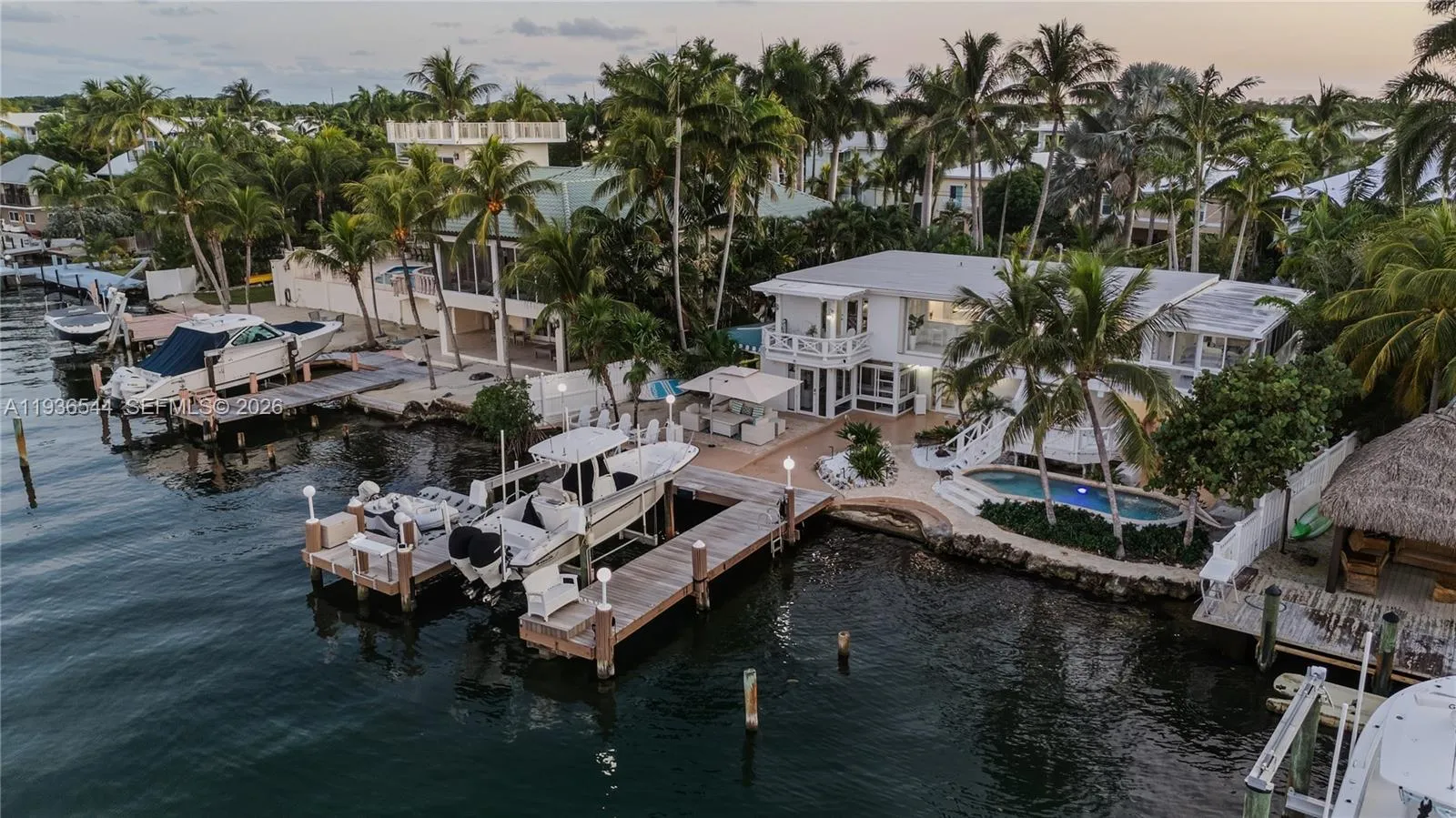 En Renta 16 North Drive, Key Largo, FL 33037, Key Largo, FL 33037