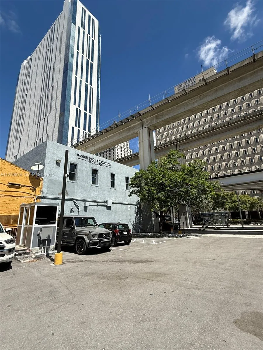 En Venta 16 SW 1st Avenue, Miami, FL 33130, Miami, FL 33130
