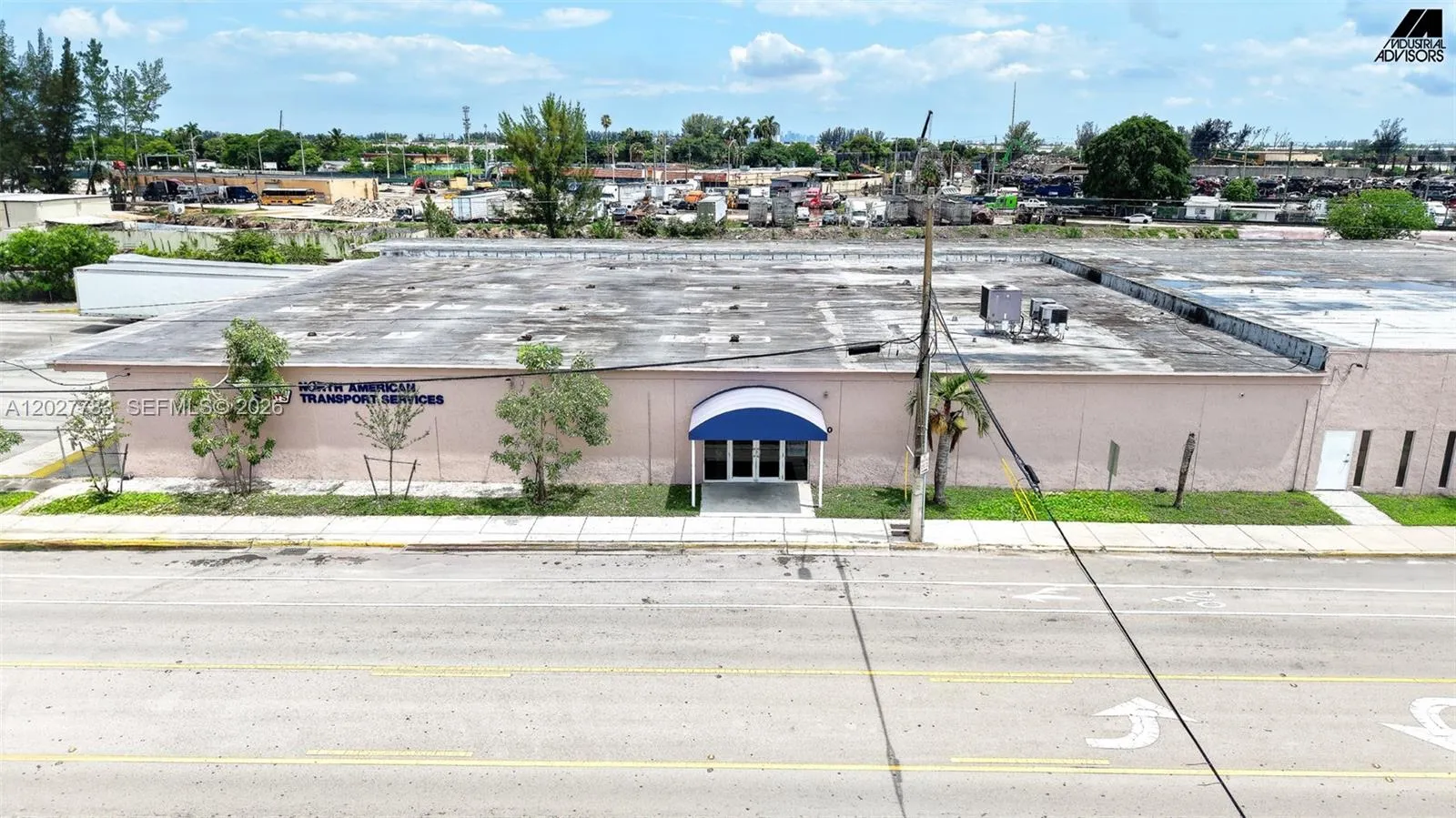 Foto de propiedad en 160 Ali Baba Avenue, Opa-Locka, FL 33054 Opa-Locka con MLS# 