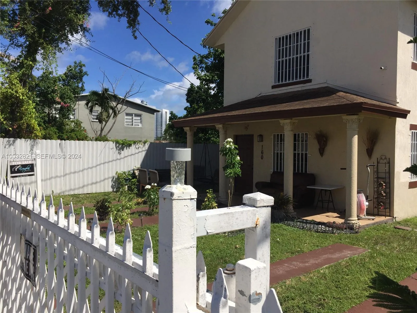 Foto de propiedad en 160 NW 27th Street, Miami, FL 33127 Miami con MLS# 