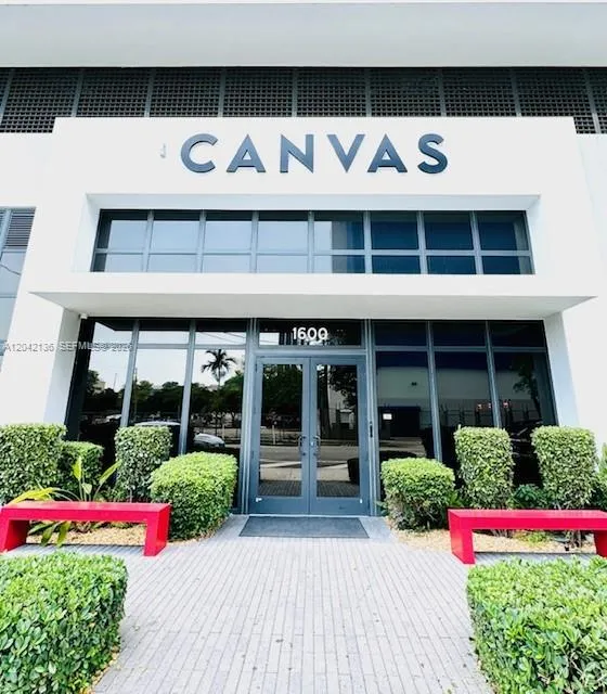 Foto de propiedad en 1600 NE 1 1915, Miami, FL 33132 Miami con MLS#
