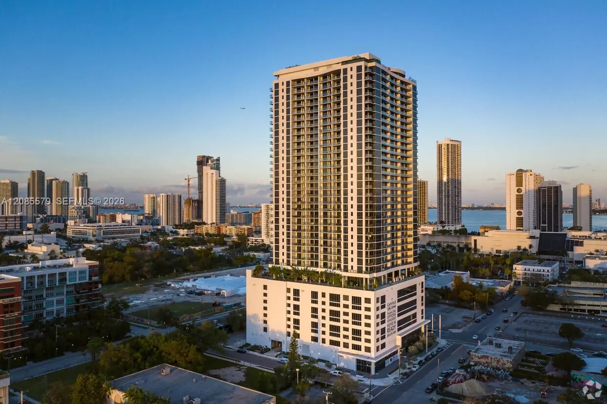 Foto de propiedad en 1600 NE 1st Avenue 1018, Miami, FL 33132 Miami con MLS#