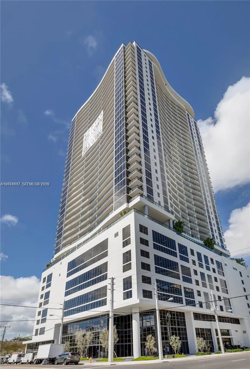 Foto de propiedad en 1600 NE 1st Avenue 1202, Miami, FL 33132 Miami con MLS# 
