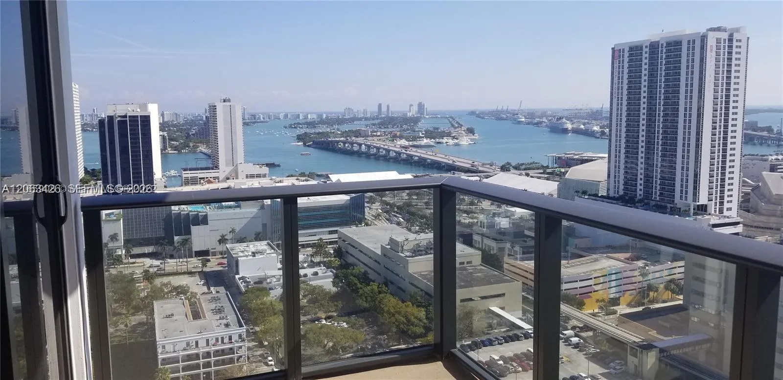Foto de propiedad en 1600 NE 1st Avenue 2706, Miami, FL 33132 Miami con MLS#
