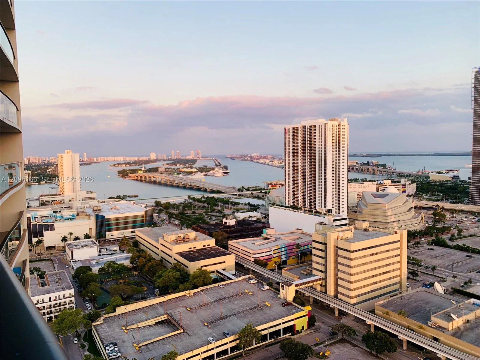 En Renta 1600 NE 1st Avenue 2909, Miami, FL 33132, Miami, FL 33132