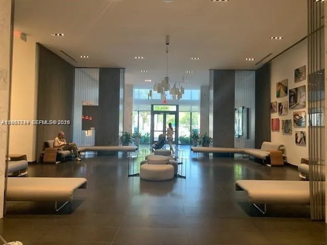 Foto de propiedad en 1600 NE 1st Avenue 3319, Miami, FL 33132 Miami con MLS# 