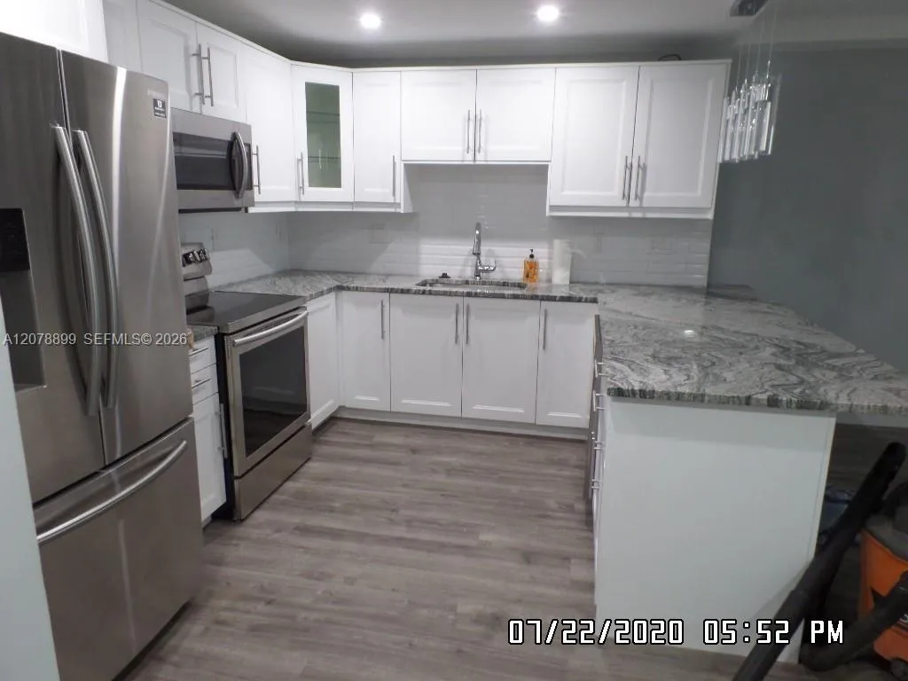Foto de propiedad en 1600 S Ocean Drive 18D, Hollywood, FL 33019 Hollywood con MLS# 