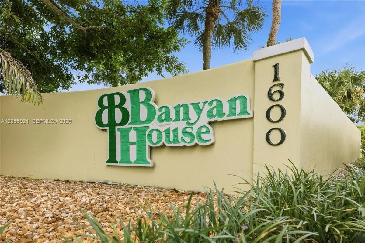 En Venta 1600 SE Saint Lucie Boulevard 110, Stuart, FL 34996, Stuart, FL 34996