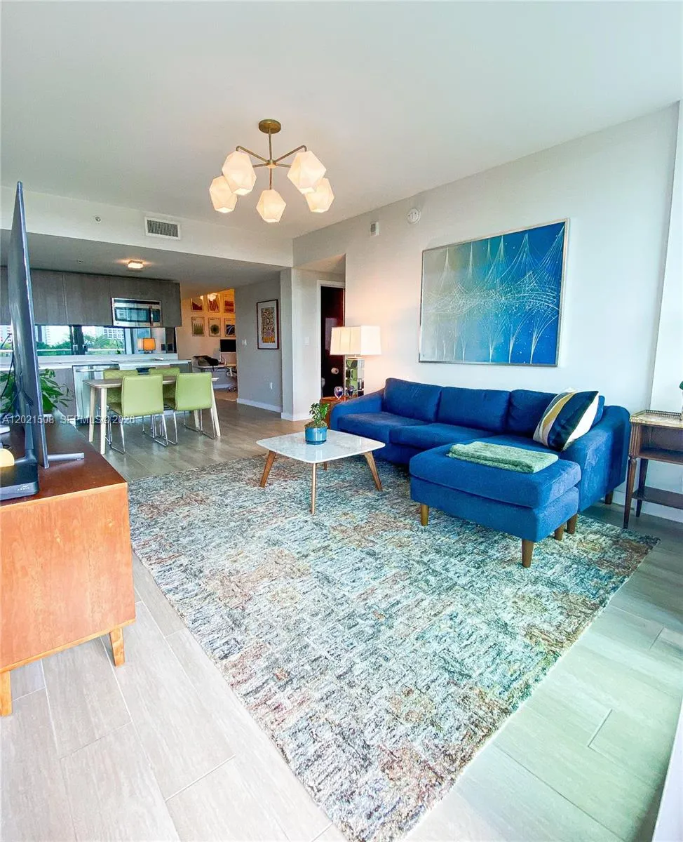 Foto de propiedad en 1600 SW 1 Avenue 515, Miami, FL 33129 Miami con MLS#