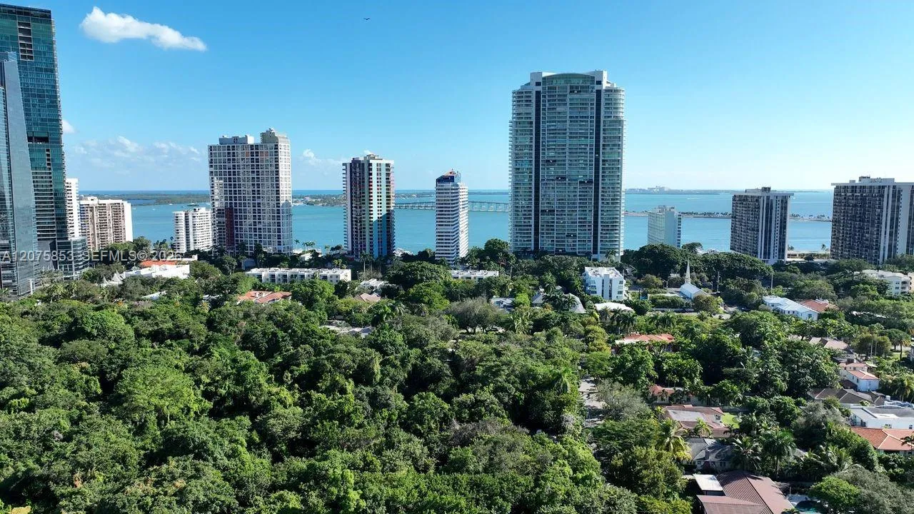 En Venta 1600 SW 1st Avenue 1103, Miami, FL 33129, Miami, FL 33129