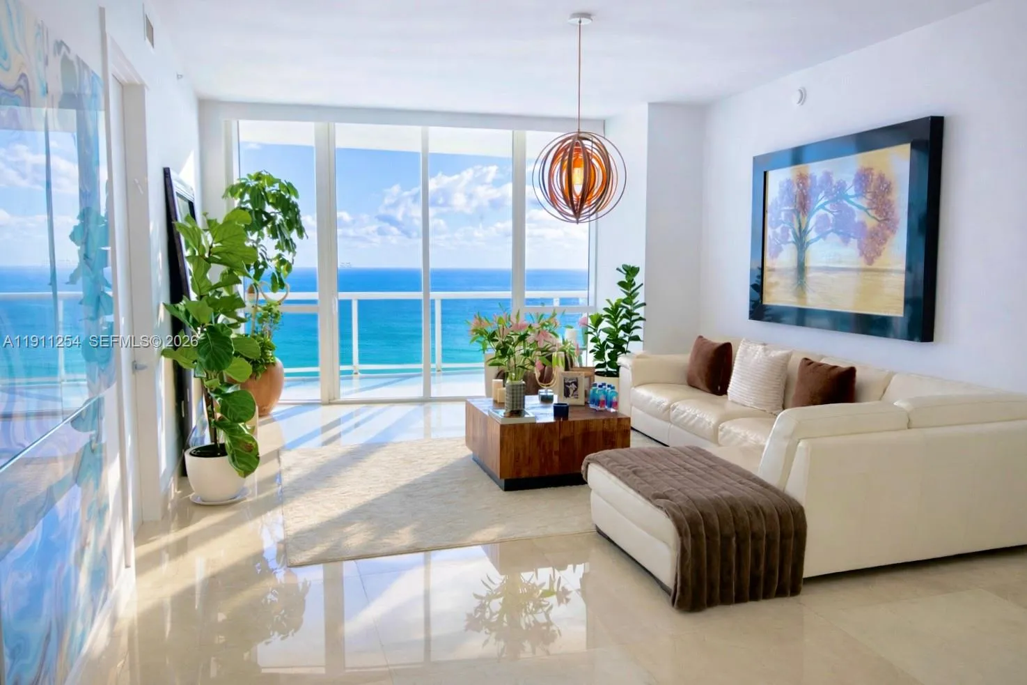 Foto de propiedad en 16001 Collins Avenue 2203, Sunny Isles Beach, FL 33160 Sunny Isles Beach con MLS# 