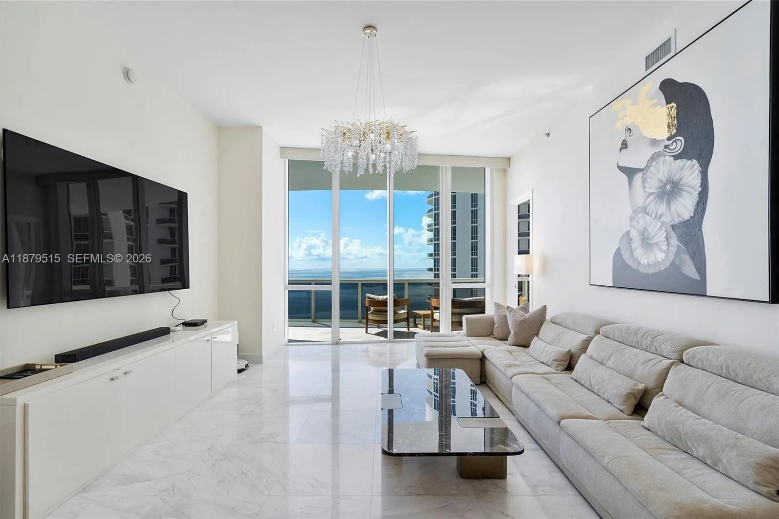 Foto de propiedad en 16001 Collins Avenue 3507, Sunny Isles Beach, FL 33160 Sunny Isles Beach con MLS# 