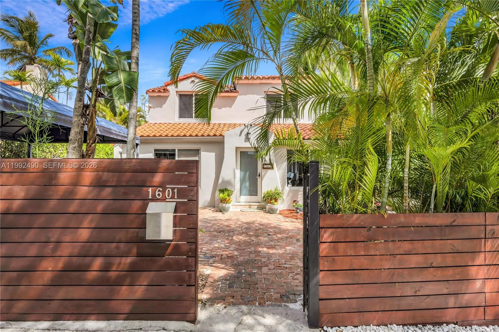 Vendido 1601 SW 11th Terrace, Miami, FL 33135, Miami, FL 33135