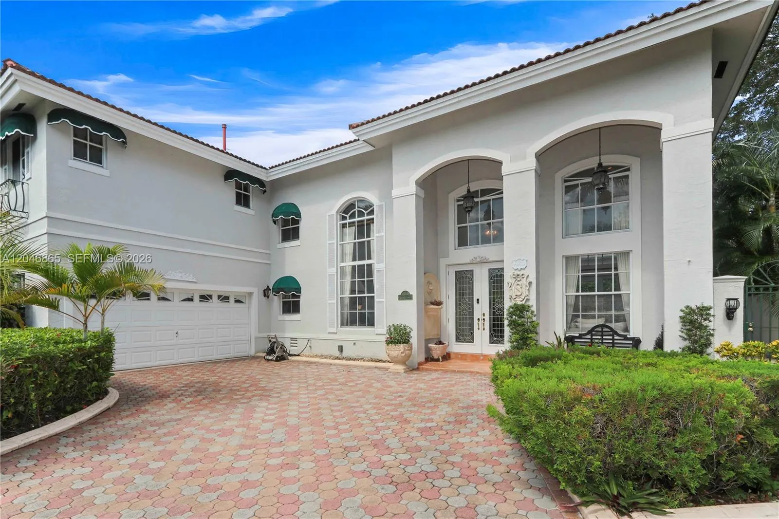 Vendido 16048 NW 82nd Place, Miami Lakes, FL 33016, Miami Lakes, FL 33016
