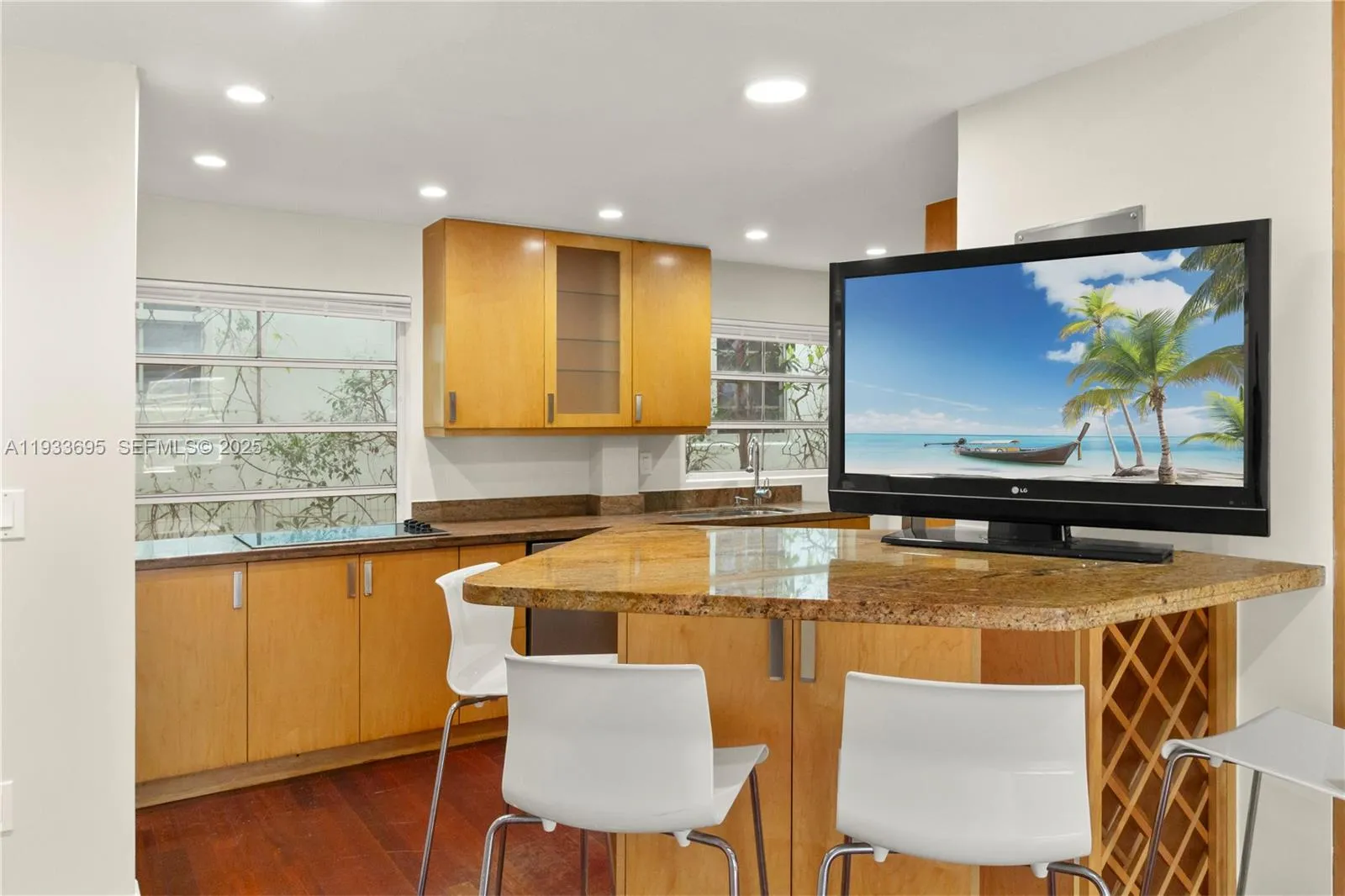 Foto de propiedad en 1605 Euclid Avenue A1, Miami Beach, FL 33139 Miami Beach con MLS# 