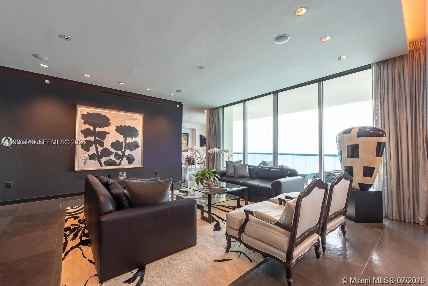 Foto de propiedad en 16051 Collins Avenue 1503, Sunny Isles Beach, FL 33160 Sunny Isles Beach con MLS# 