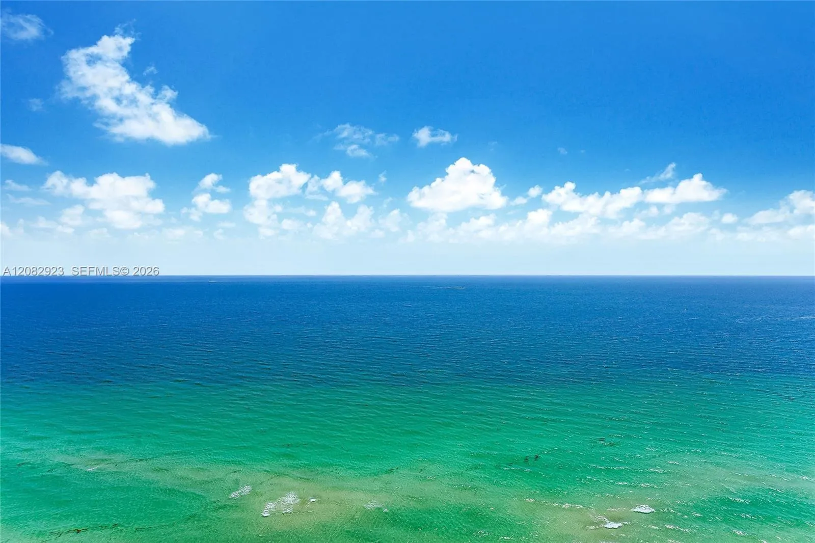 En Venta 16051 Collins Avenue 2903, Sunny Isles Beach, FL 33160, Sunny Isles Beach, FL 33160