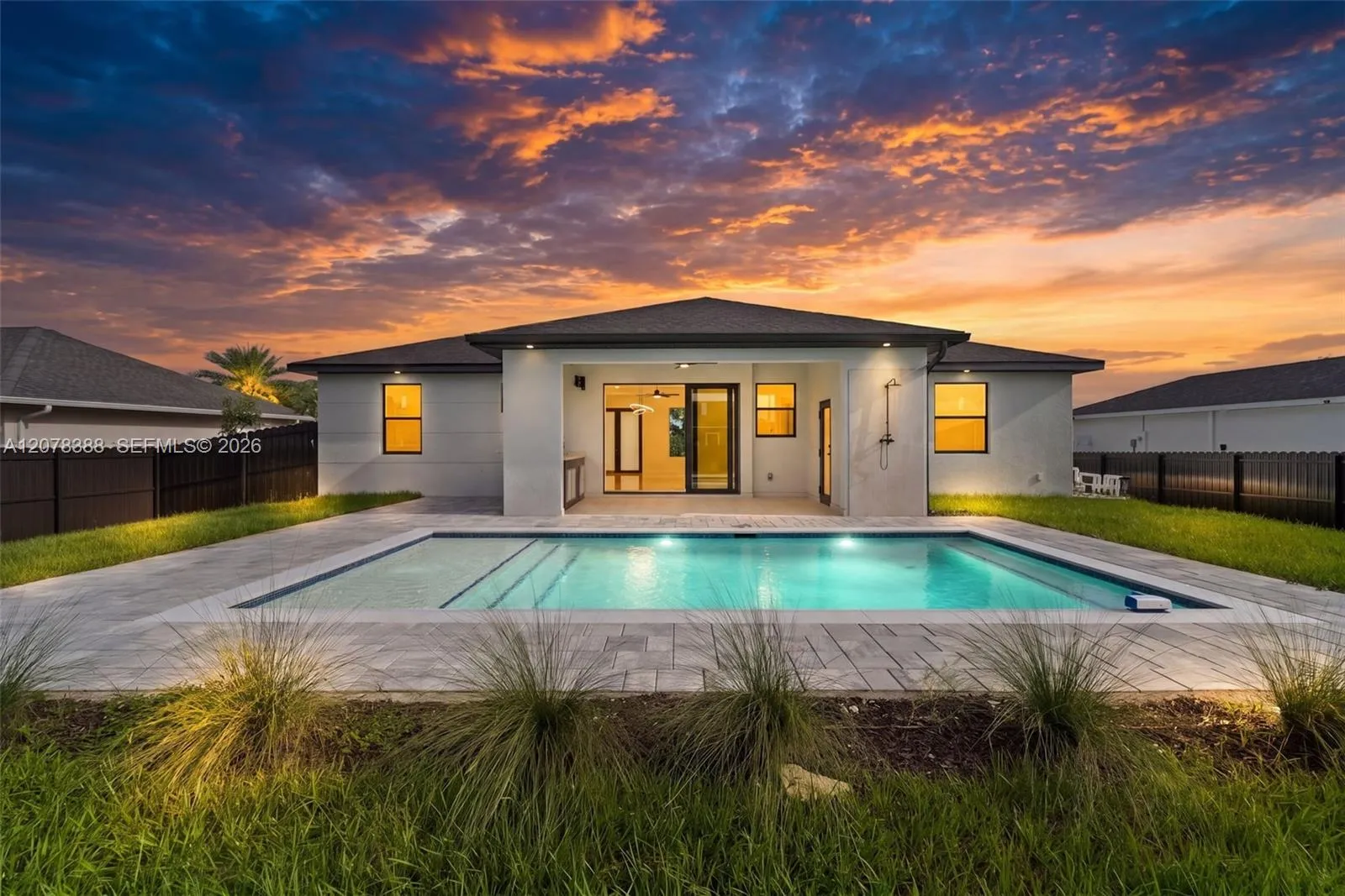 Foto de propiedad en 1609 NW 16th Terrace, Cape Coral, FL 33993 Cape Coral con MLS# 