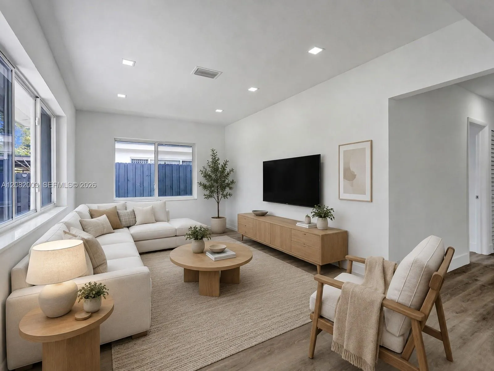 Foto de propiedad en 1609 NW 7th Terrace, Fort Lauderdale, FL 33311 Fort Lauderdale con MLS# 