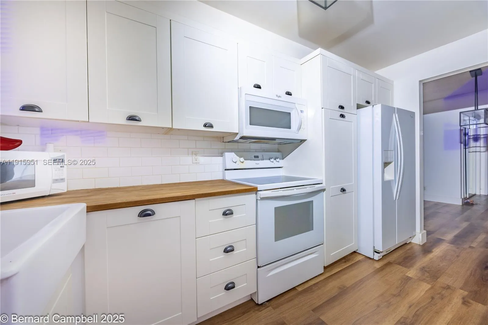 Foto de propiedad en 161 NE 10th Avenue 15A, Hallandale Beach, FL 33009 Hallandale Beach con MLS# 