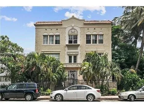 Foto de propiedad en 1611 Michigan Avenue 25, Miami Beach, FL 33139 Miami Beach con MLS# 