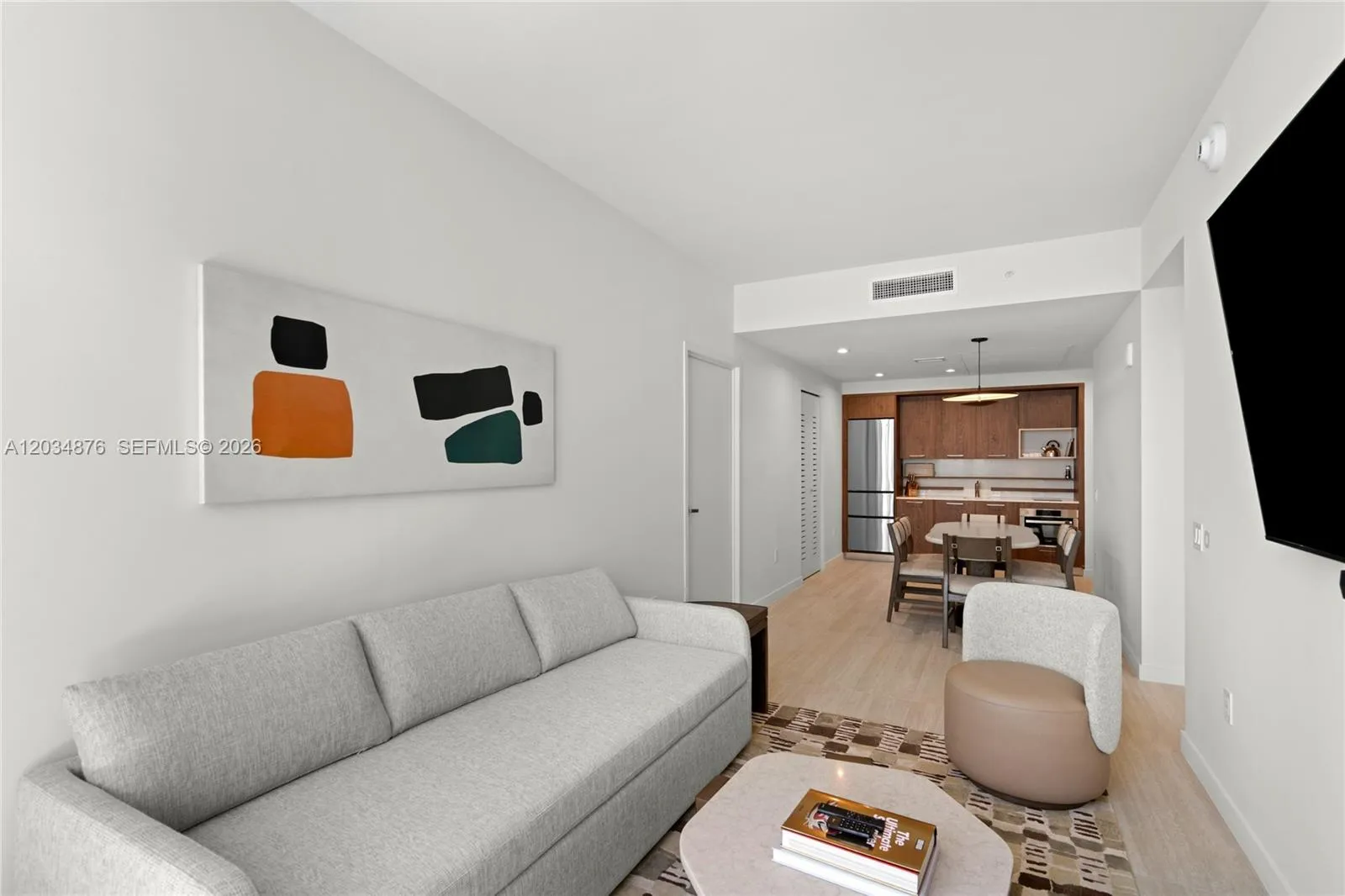 Foto de propiedad en 1611 SW 2nd Avenue 816, Miami, FL 33129 Miami con MLS# 
