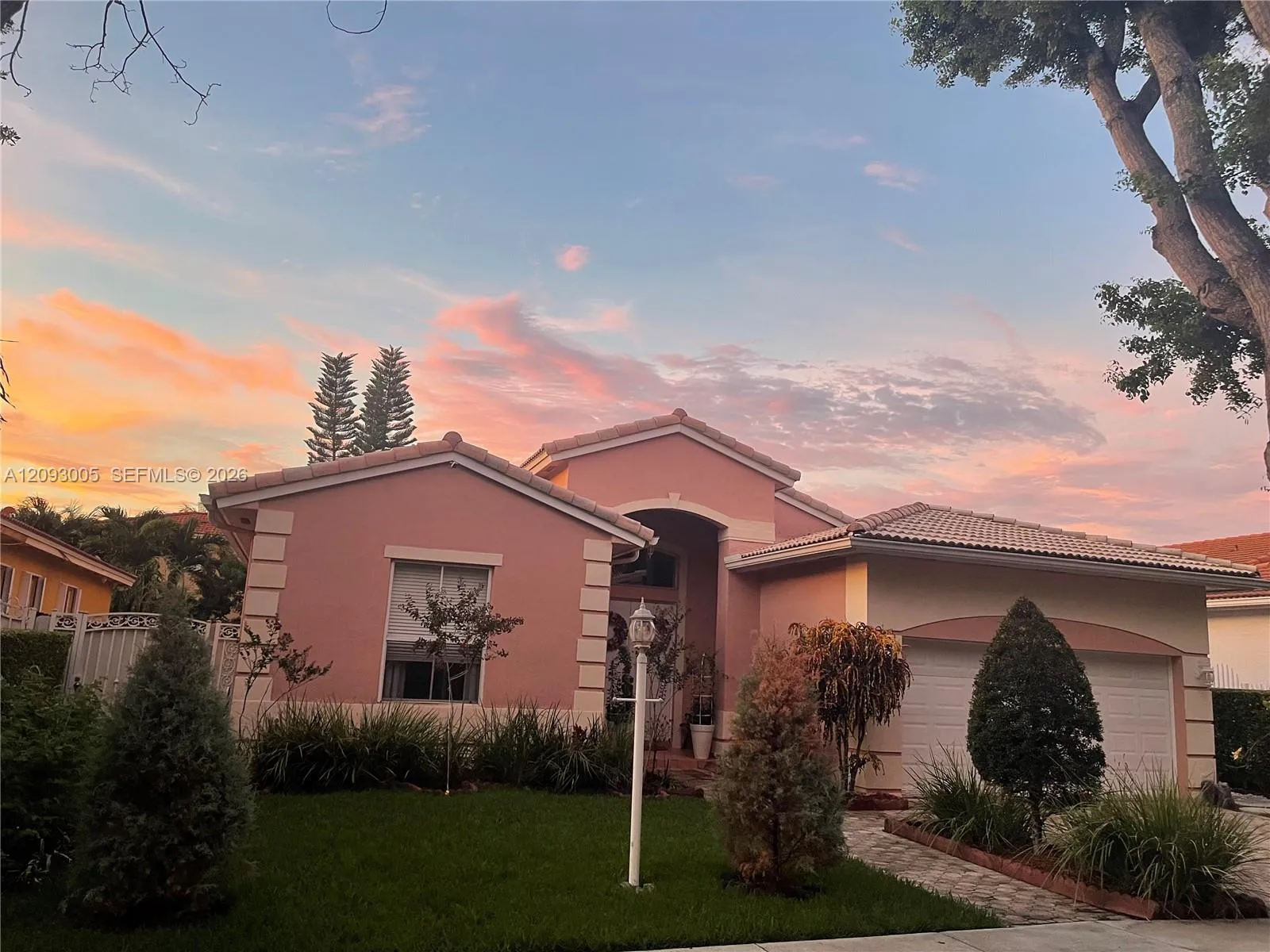 En Venta 16125 SW 62nd Terrace, Miami, FL 33193, Miami, FL 33193