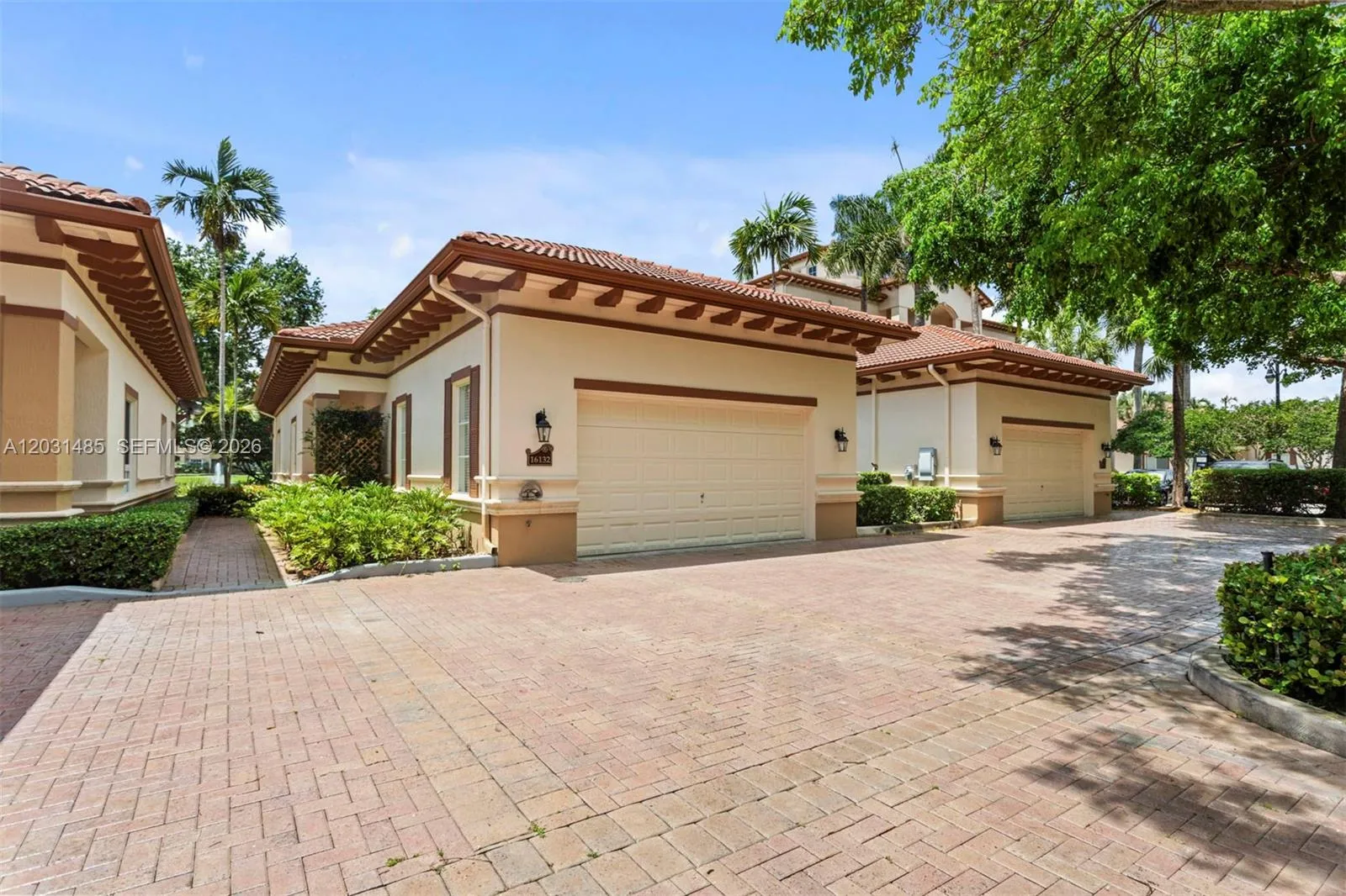 Vendido 16132 Emerald Estates Drive, Weston, FL 33331, Weston, FL 33331