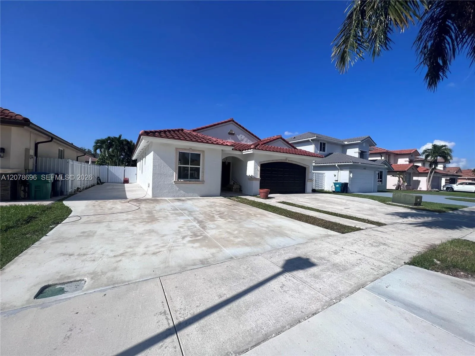 En Renta 16147 SW 66th Terrace House, Miami, FL 33193, Miami, FL 33193