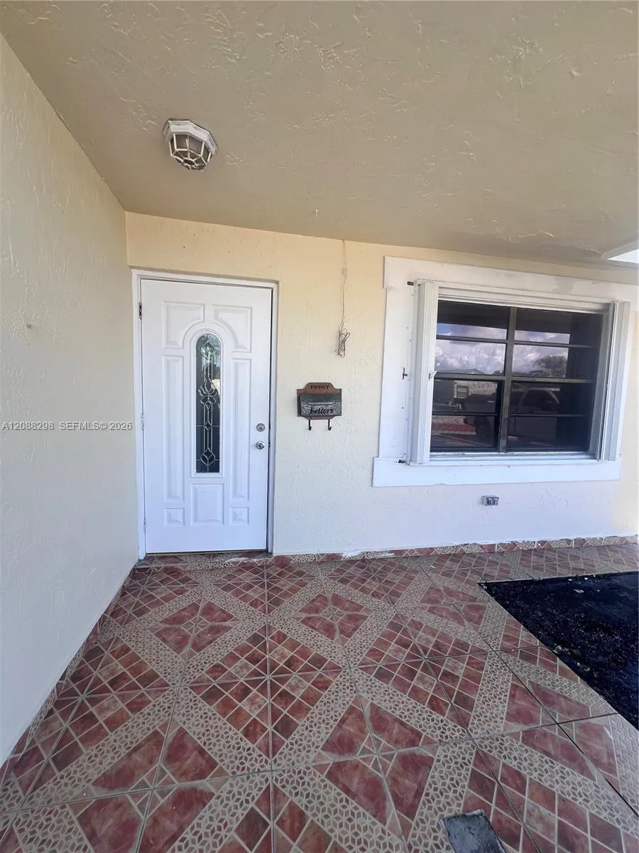 En Renta 1615 SW 137th Place 1, Miami, FL 33175, Miami, FL 33175