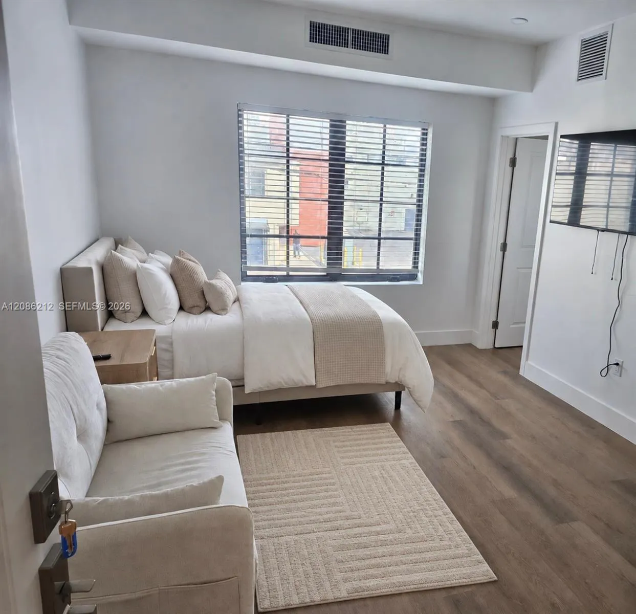 Foto de propiedad en 1619 Jefferson Avenue 207, Miami Beach, FL 33139 Miami Beach con MLS# 