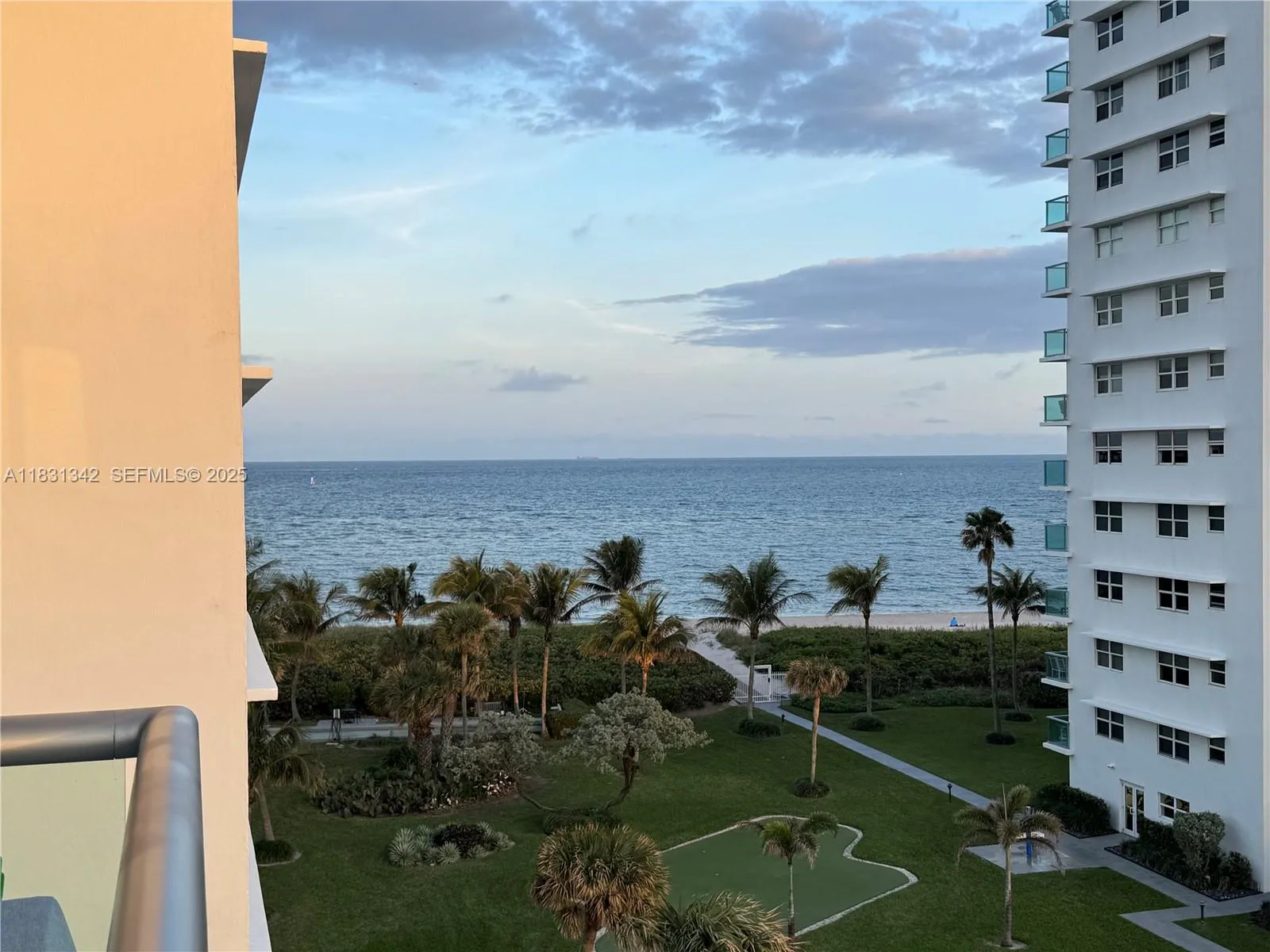 Foto de propiedad en 1620 N Ocean Boulevard 510, Pompano Beach, FL 33062 Pompano Beach con MLS# 