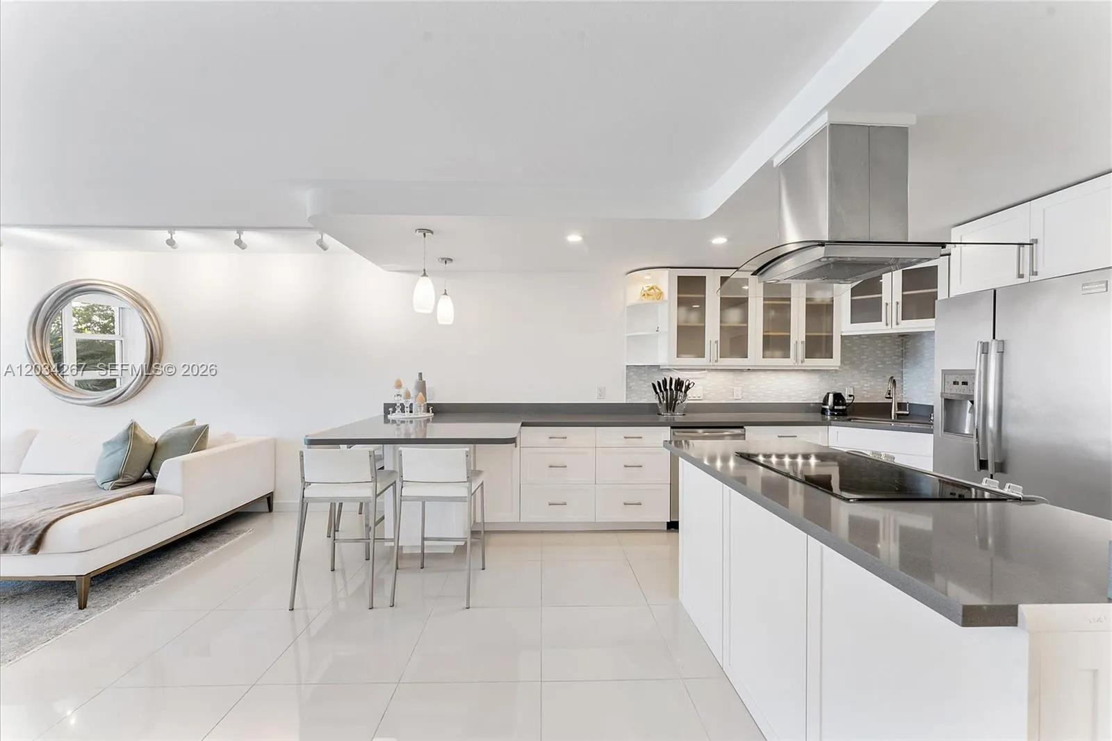 Foto de propiedad en 1620 S Ocean Boulevard 3J, Lauderdale-By-The-Sea, FL 33062 Lauderdale-By-The-Sea con MLS# 