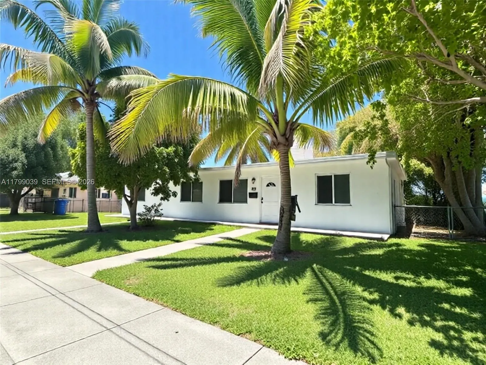 Vendido 16204 NE 18th Court, North Miami Beach, FL 33162, North Miami Beach, FL 33162