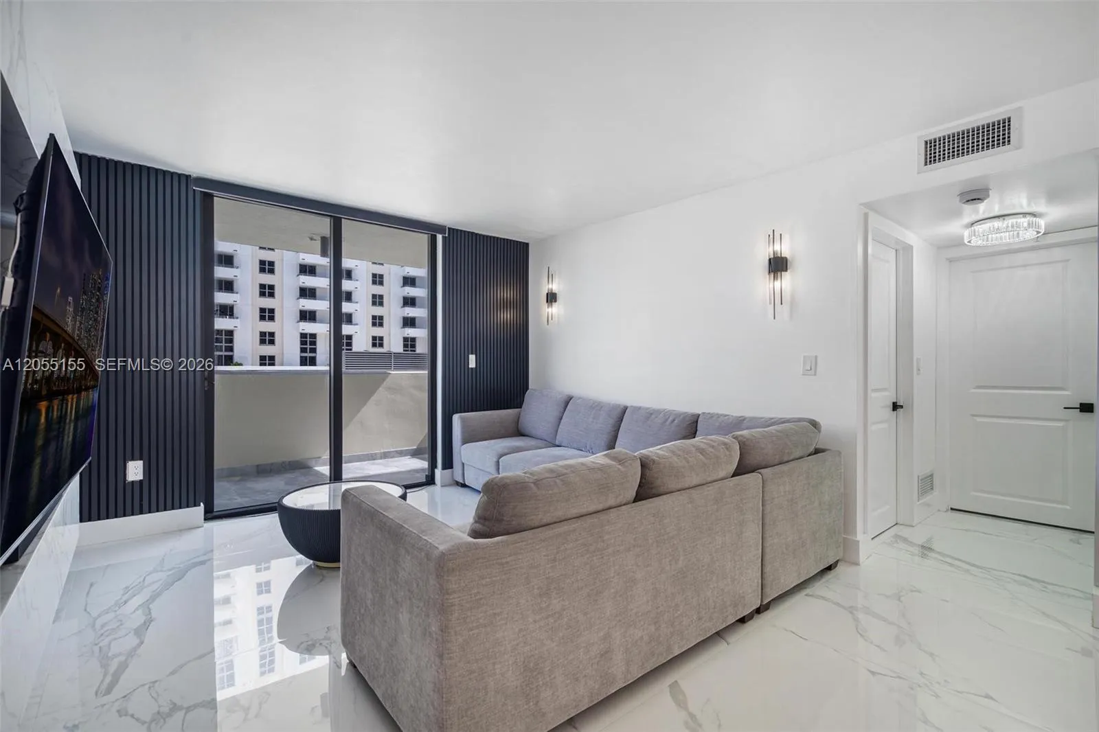Foto de propiedad en 1623 Collins Avenue 716, Miami Beach, FL 33139 Miami Beach con MLS# 