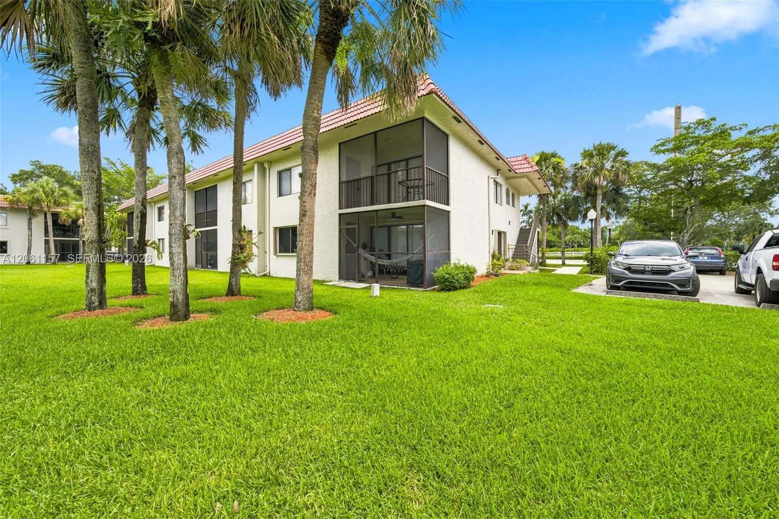 Foto de propiedad en 16257 Saddle Club Road 201, Weston, FL 33326 Weston con MLS# 