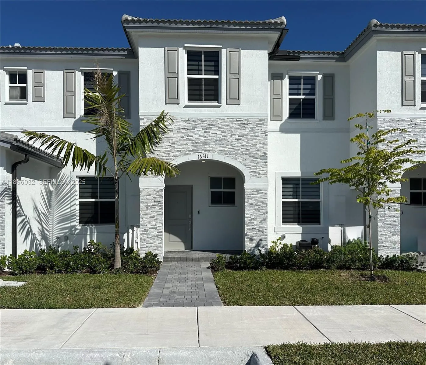 Foto de propiedad en 16311 SW 292nd Street, Homestead, FL 33033 Homestead con MLS# 