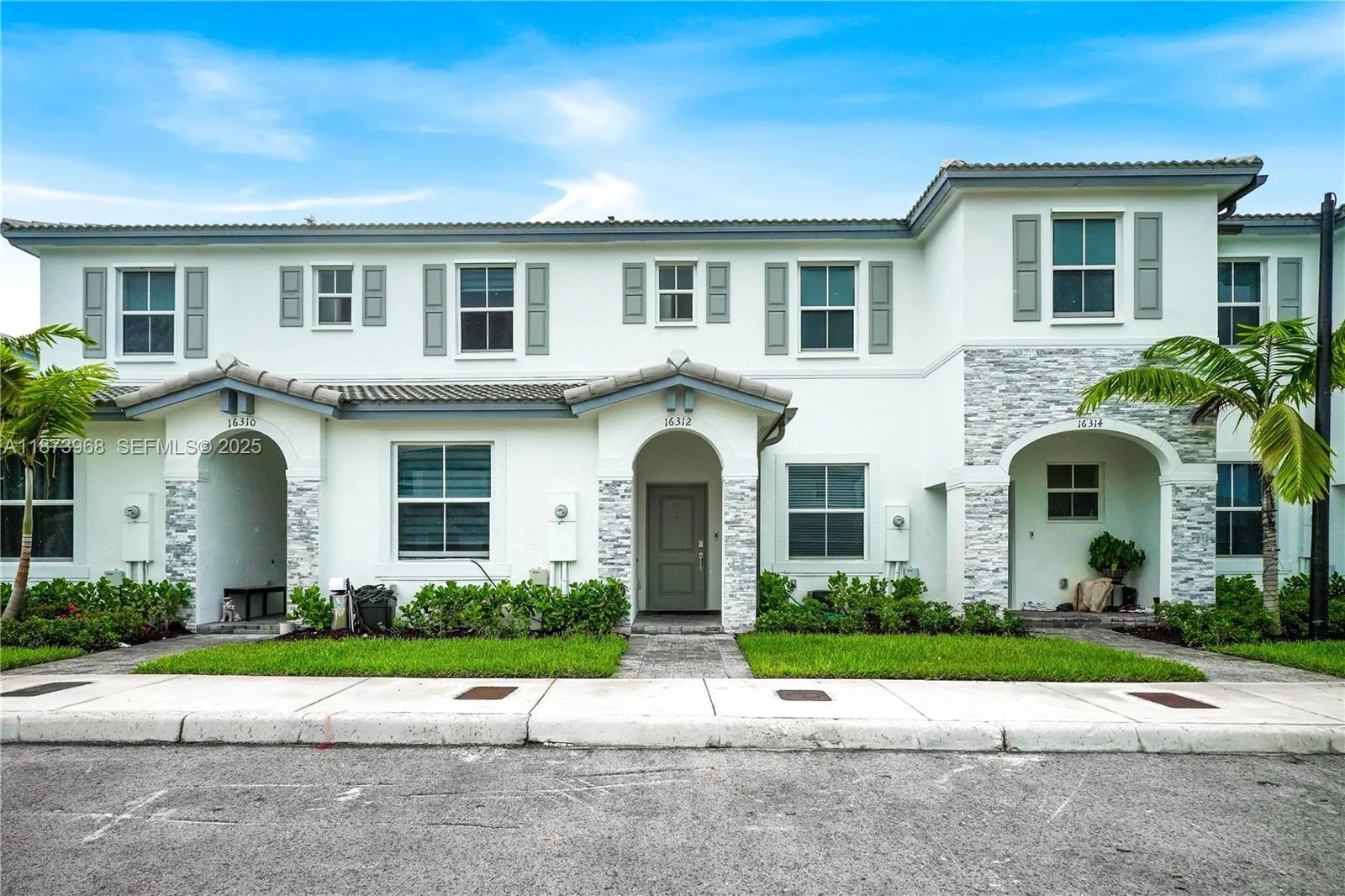Foto de propiedad en 16312 SW 291st Street, Homestead, FL 33033 Homestead con MLS# 