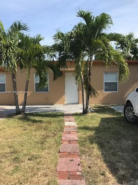 En Renta 1632 NE 183rd Street 1632, North Miami Beach, FL 33179, North Miami Beach, FL 33179