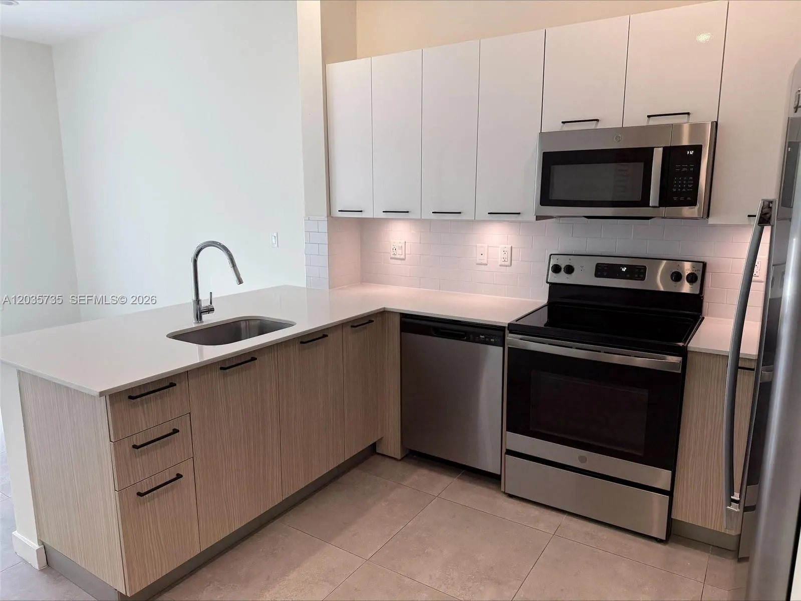 En Renta 16395 Biscayne Boulevard 901, North Miami Beach, FL 33160, North Miami Beach, FL 33160